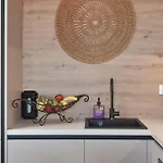 Alta Oliva 2 With Private Parking Zadar