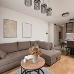 Alta Oliva 2 With Private Parking 아파트 *