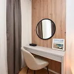 Alta Oliva 2 With Private Parking 자다르