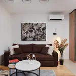 아파트 Alta Oliva 2 With Private Parking *