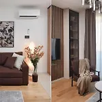 Alta Oliva 2 With Private Parking 자다르