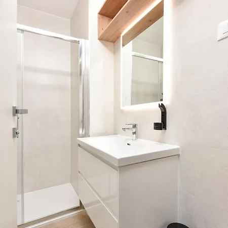 Apartment Alta Oliva 2 With Private Parking