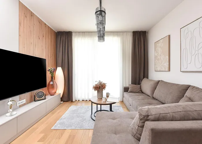 Alta Oliva 2 With Private Parking Zadar