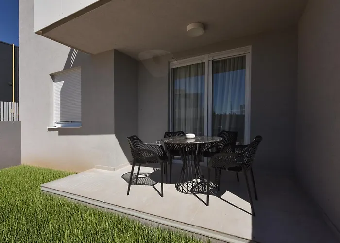 Apartment Alta Oliva 2 With Private Parking