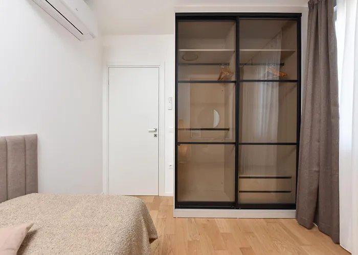 Apartment Alta Oliva 2 With Private Parking *