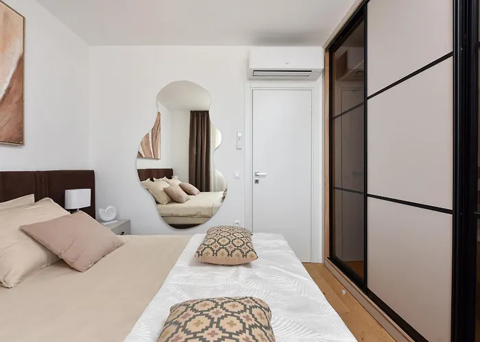 Apartment Alta Oliva 2 With Private Parking