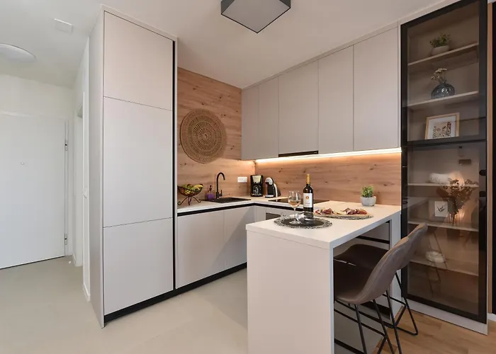 Apartment Alta Oliva 2 With Private Parking *